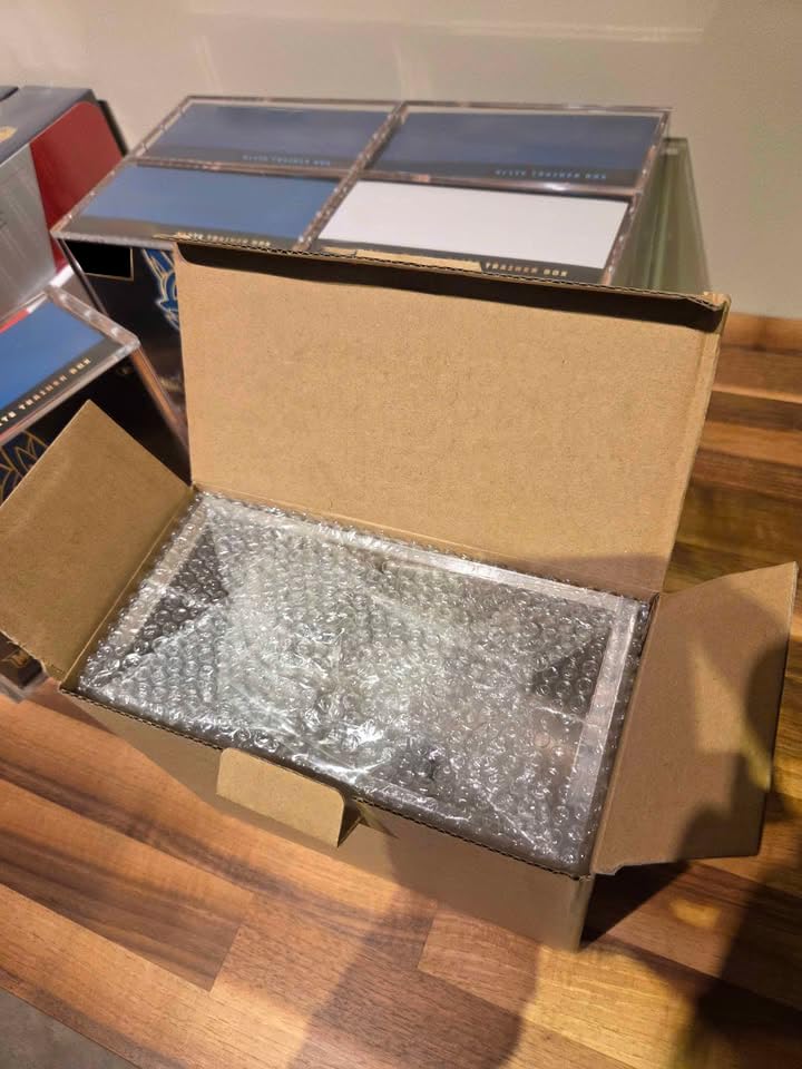 Acrylic Display Case 4 Pack Y61530